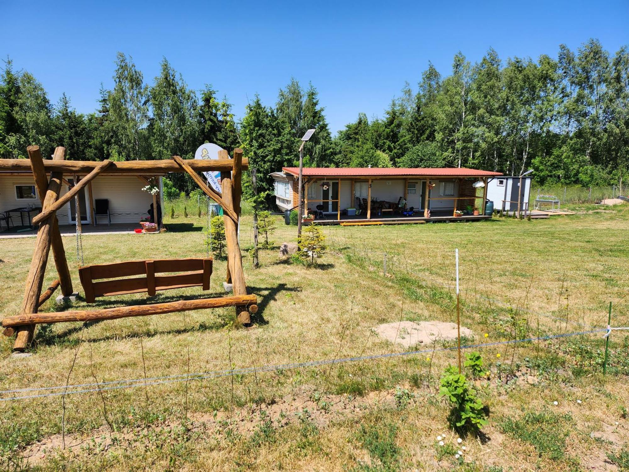 Mazury Kemp Jedwabno Hotel Buitenkant foto